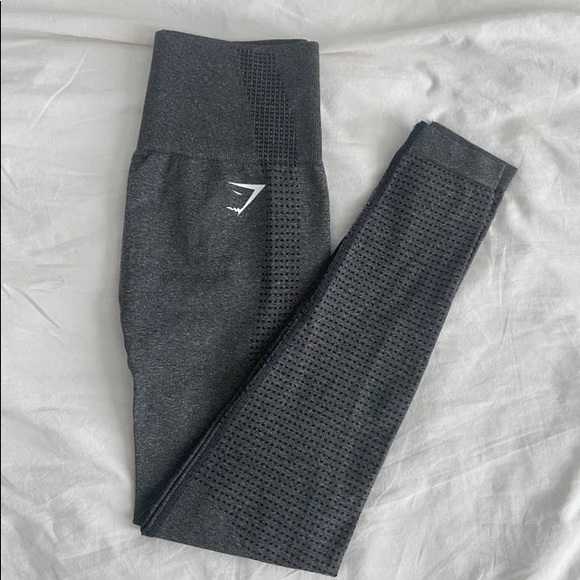 Gymshark seamless leggings - Picture 3 of 3